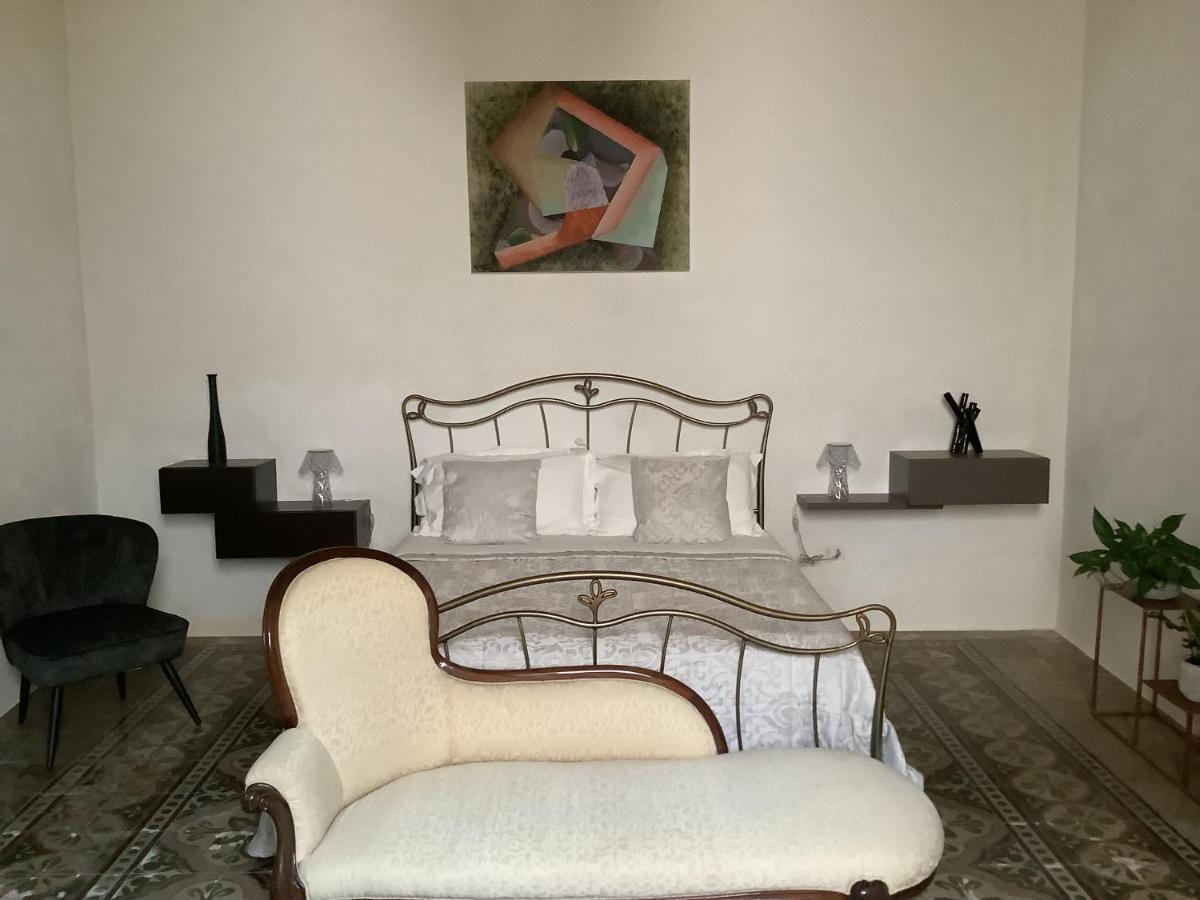 Palazzo Cariddi Bed & Breakfast Nardò Exterior foto