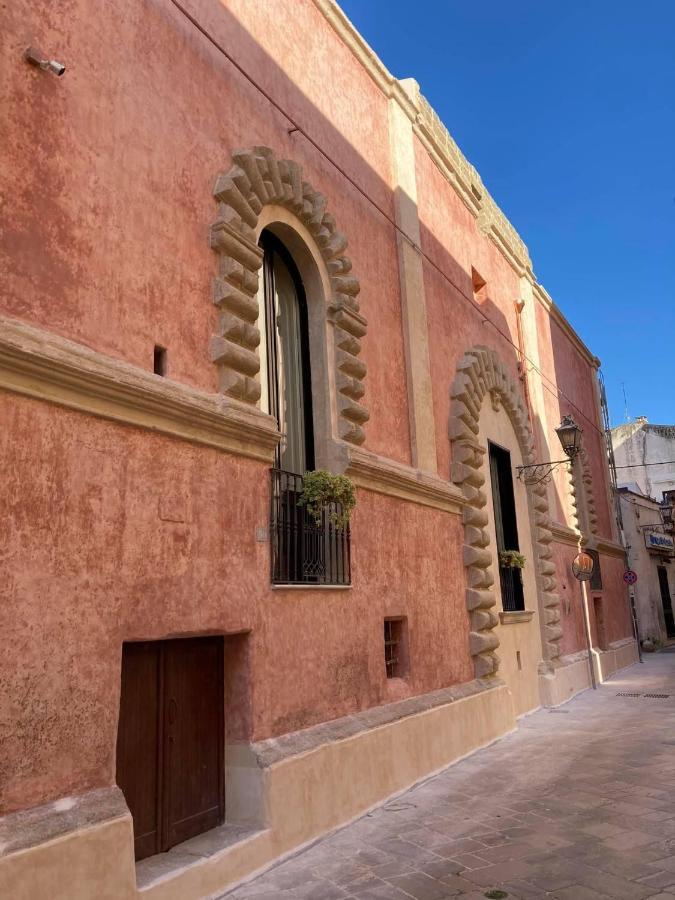 Palazzo Cariddi Bed & Breakfast Nardò Exterior foto