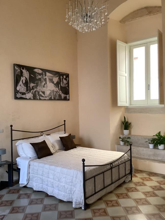 Palazzo Cariddi Bed & Breakfast Nardò Exterior foto