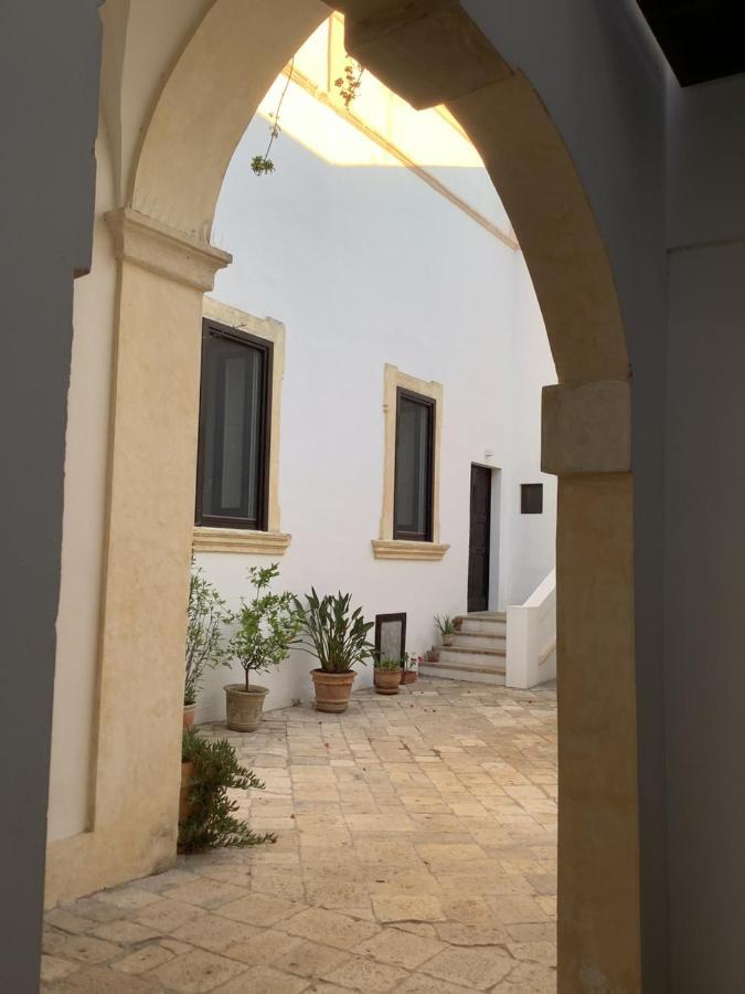 Palazzo Cariddi Bed & Breakfast Nardò Exterior foto