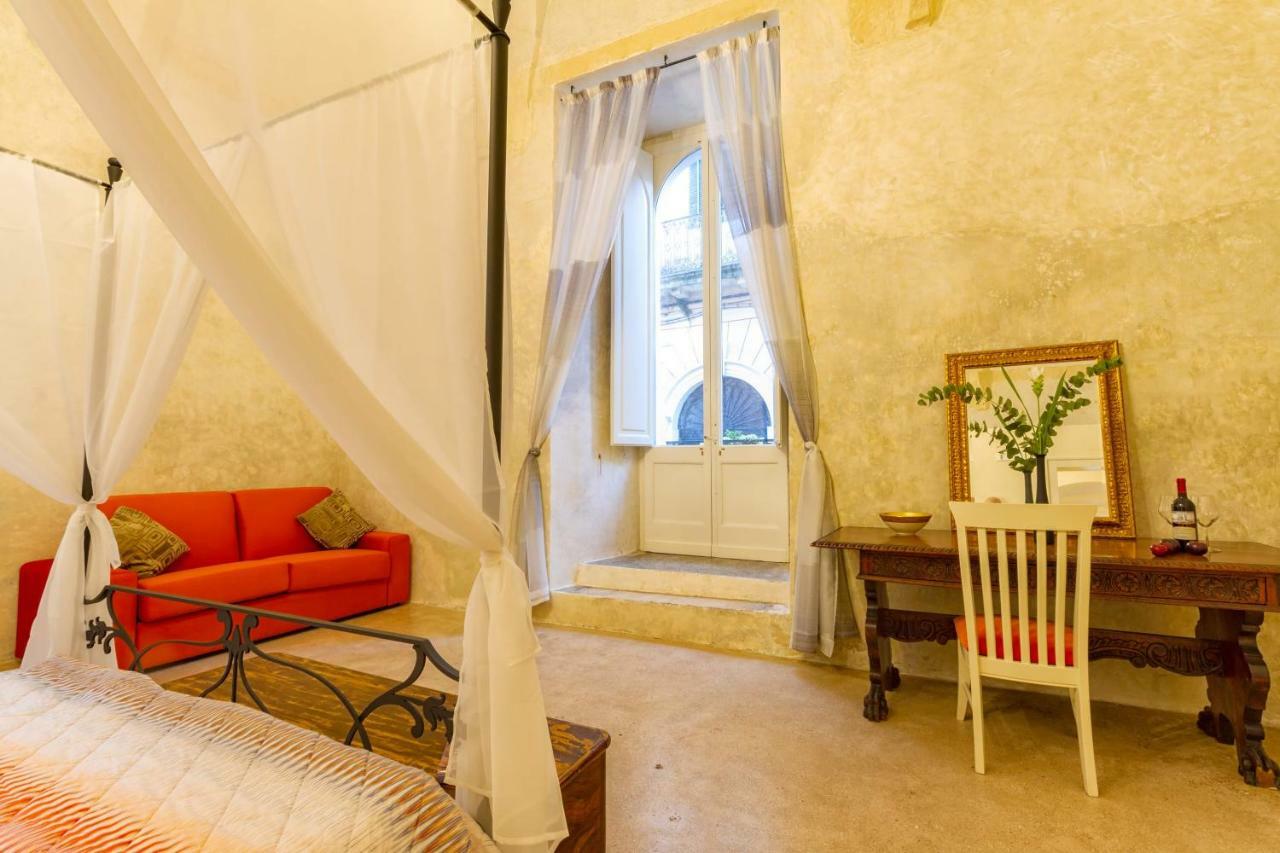 Palazzo Cariddi Bed & Breakfast Nardò Exterior foto